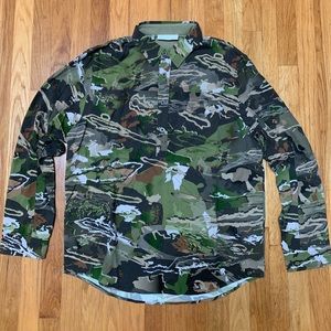 Men’s large camo 1/2 button down